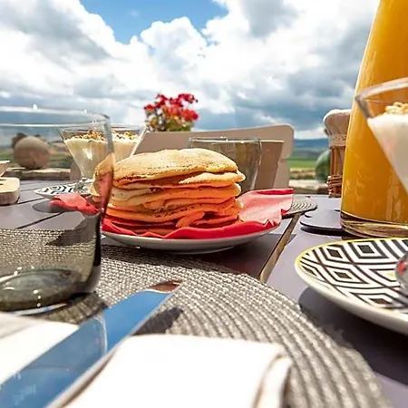 Bed and breakfast La Charmeraie Montpeyroux (Puy-de-Dome)